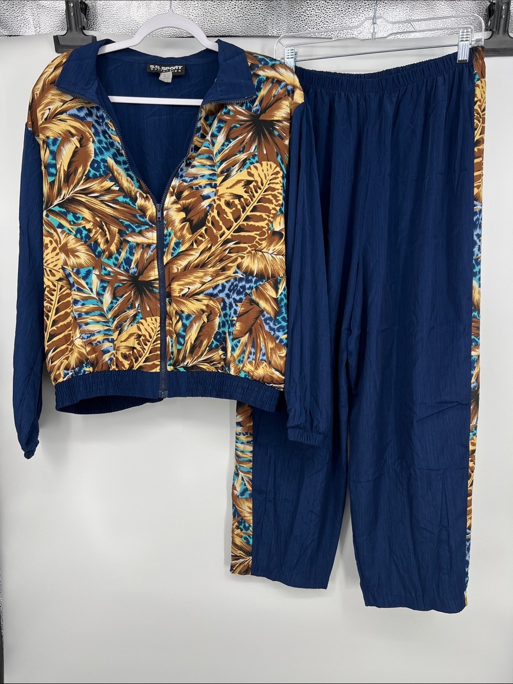 Vintage S.G Sport Collection Women’s L (14-16) Lightweight Track Set